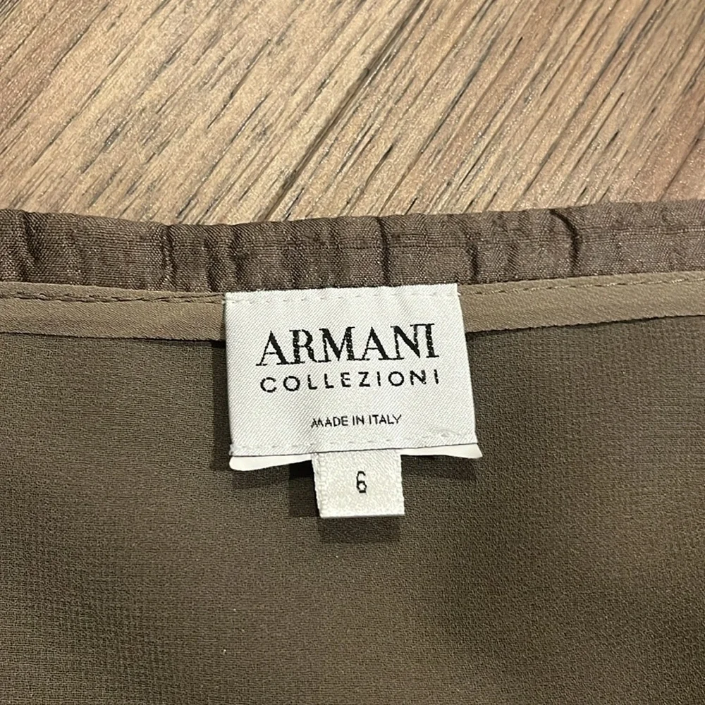Armani Collezioni excellent no